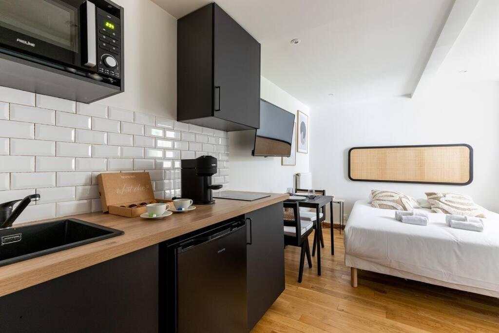 Appartement Montparnasse Rue De Rennes Charming 2p Parijs