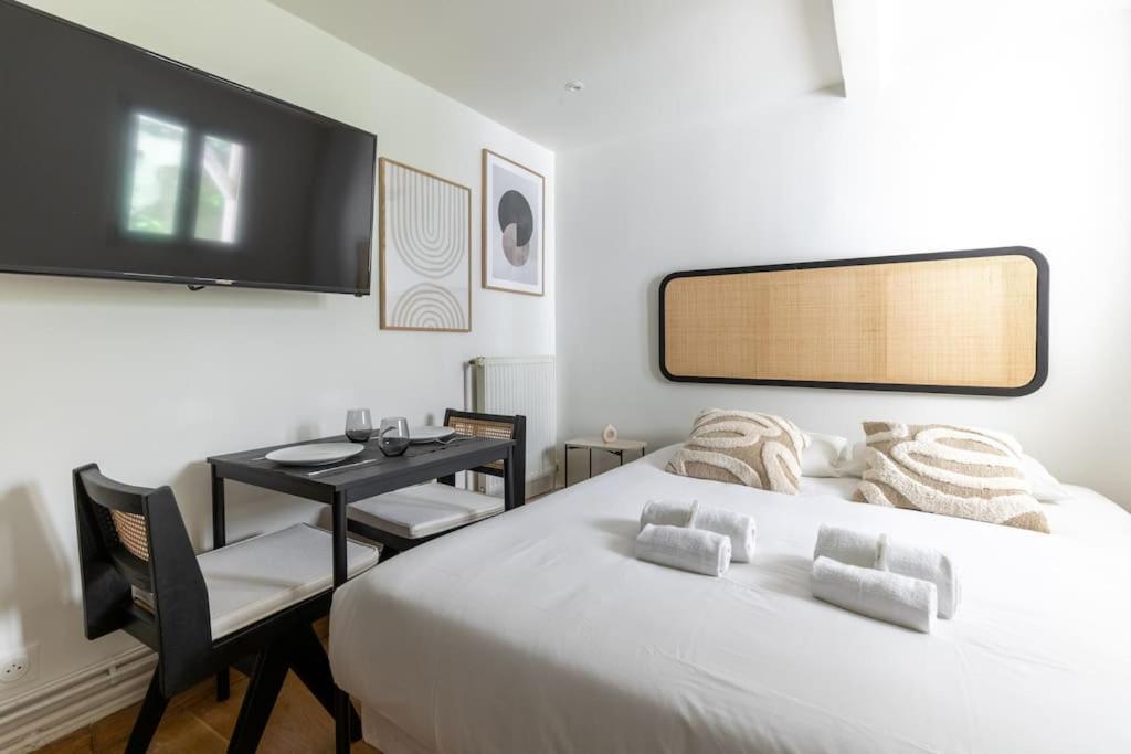Montparnasse Rue De Rennes Charming 2p Appartement Parijs